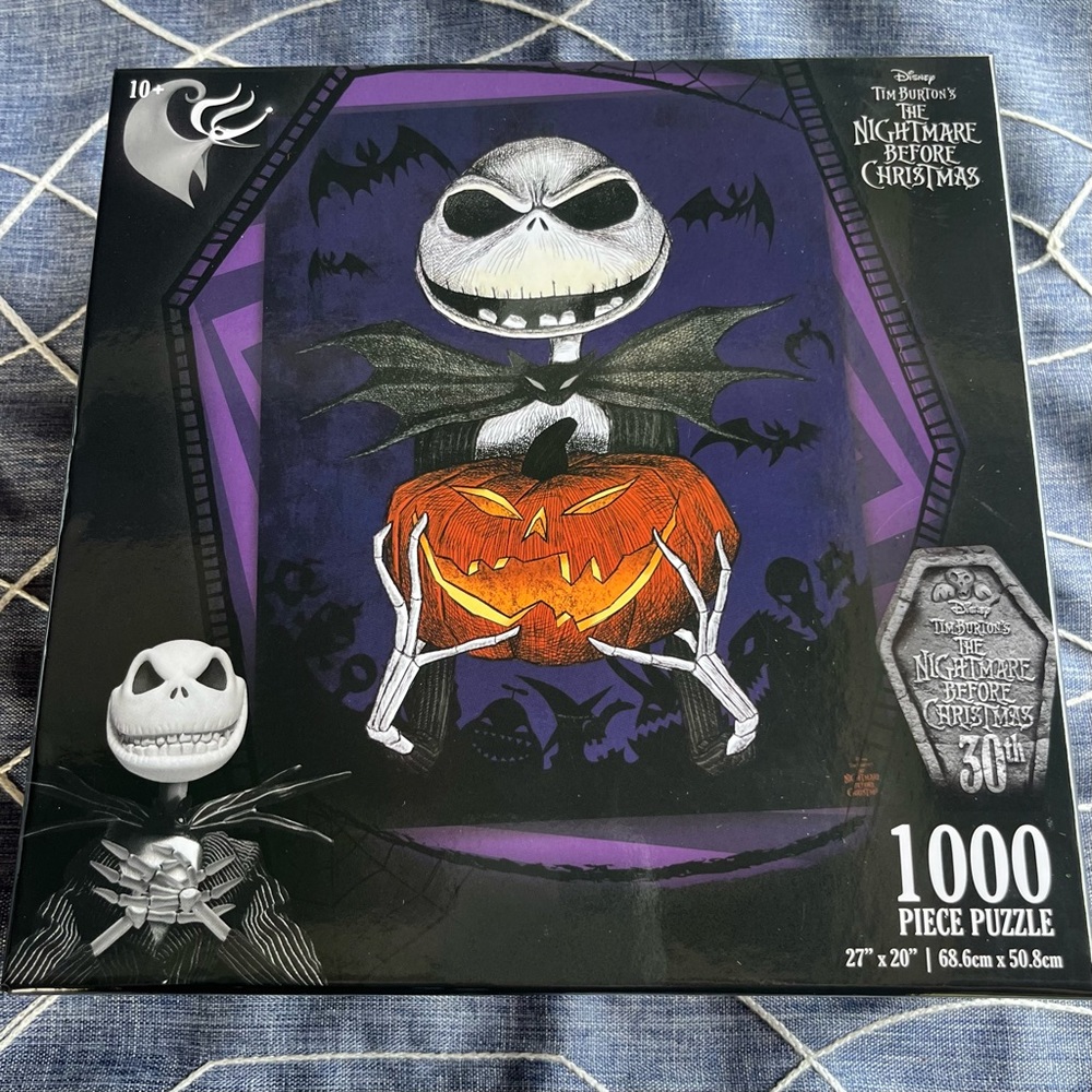Disney Nightmare Before Christmas Jack Skellington 1000 piece puzzle (m)